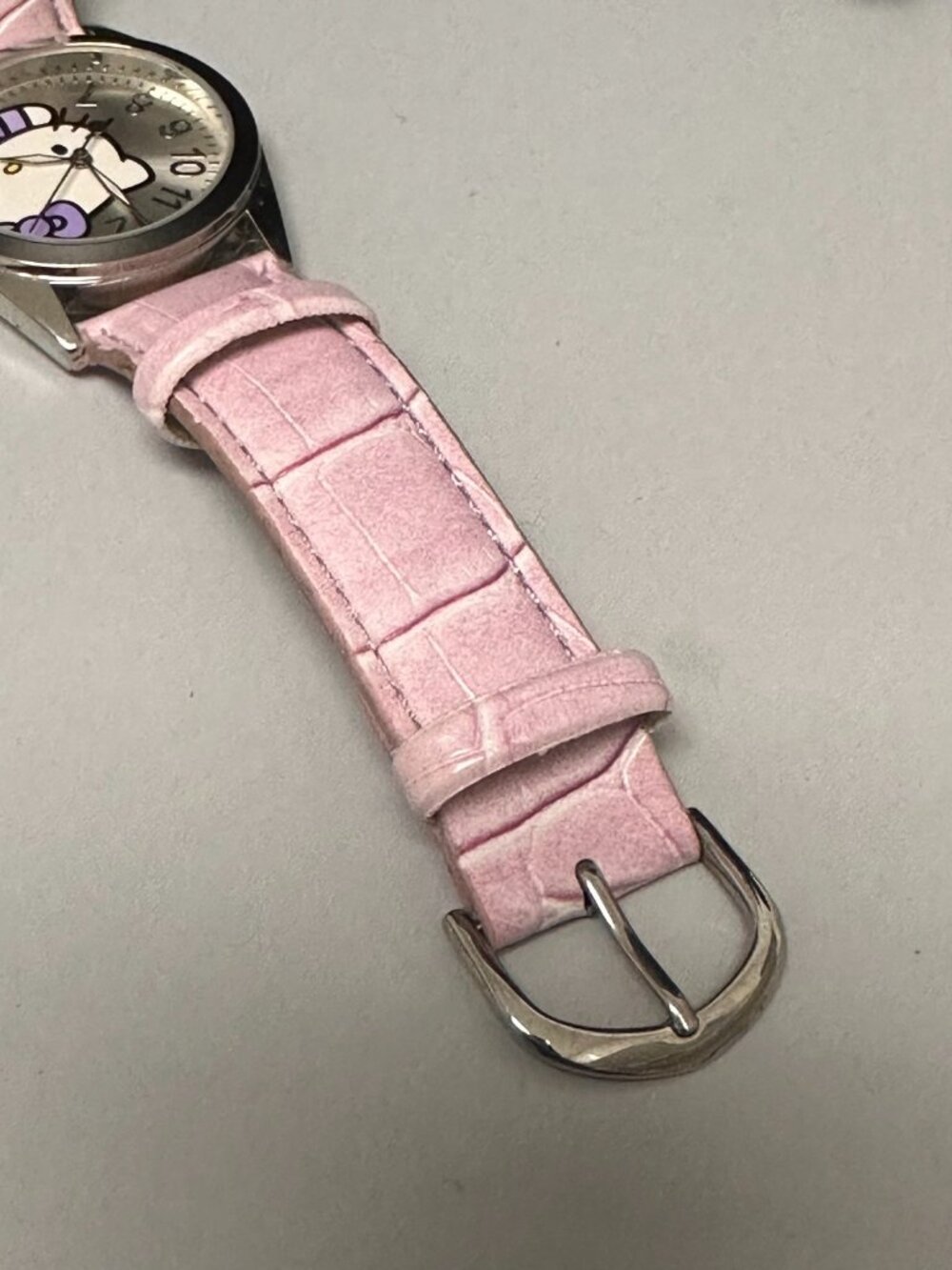 3/$30 Hello Kitty Watch Women Silver Tone Pink Faux Leather Band New Battery 9" - Picture 4 of 10